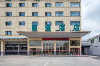 Laohekou Shuntong Hotel - Parkering