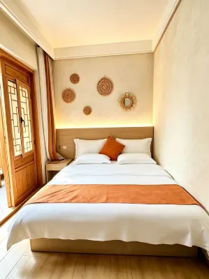 Fuxian Lake No.8 Inn (Guanglong Town) - สัตว์เลี้ยง