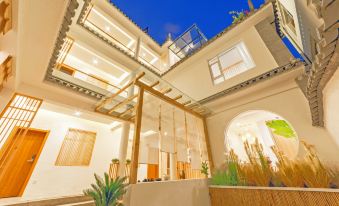 Jiyun Log Hostel (Dali Ancient City South Gate Branch)