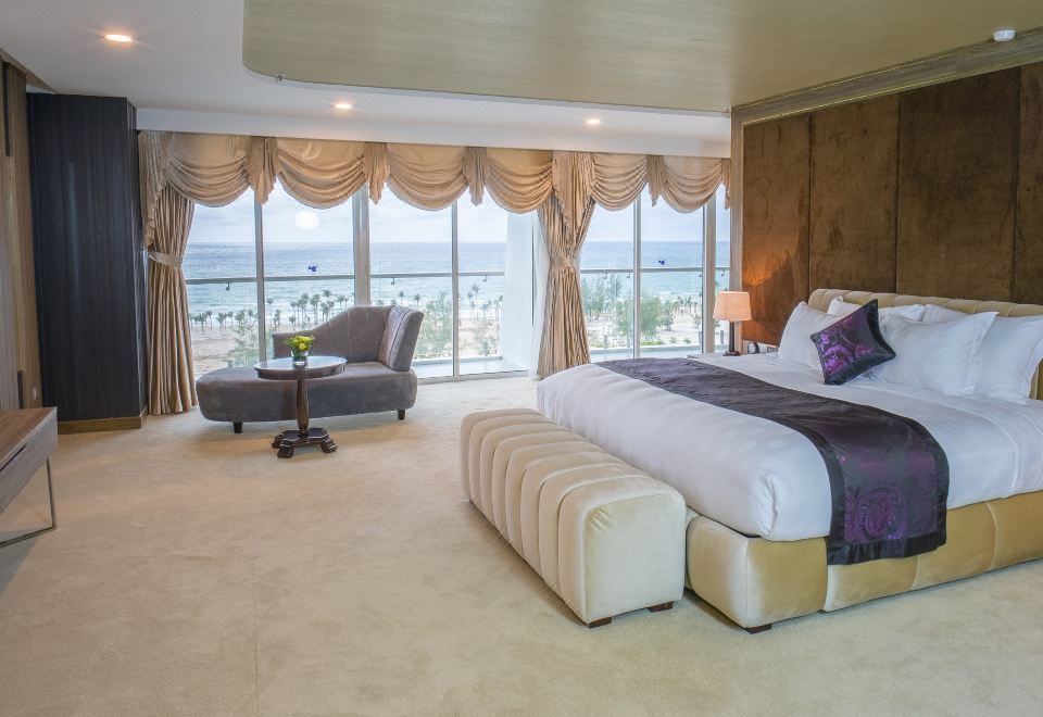 므엉 탄 럭셔리 호텔의 럭셔리한 인피니티 풀과 스파 시설