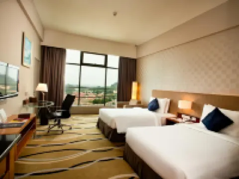 Zenith Kuantan Hotels near Darul Makmur Stadium