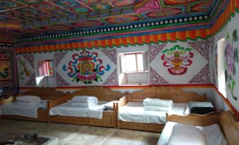 Bobocuo Tibetan Hostel