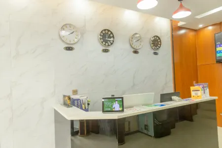 Boyue Light Luxury Hotel