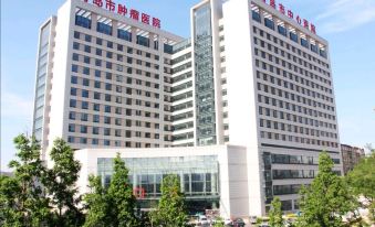 7 Days Inn(Qingdao North Railway Station Central Hospital Subway Station)