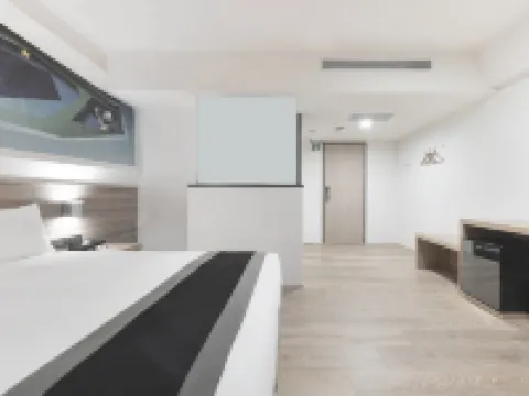 Trans Inn Hotels in South District