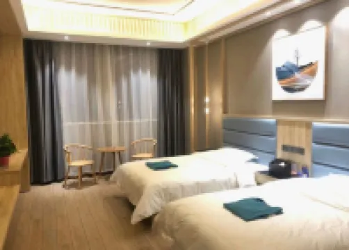 탕인 레탕후이 호텔