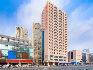 Vienna Hotel (Fuyang Central Shopping Mall Renmin Middle Road)