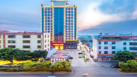 Yujingtan International Hot Spring Hotel in Ruili