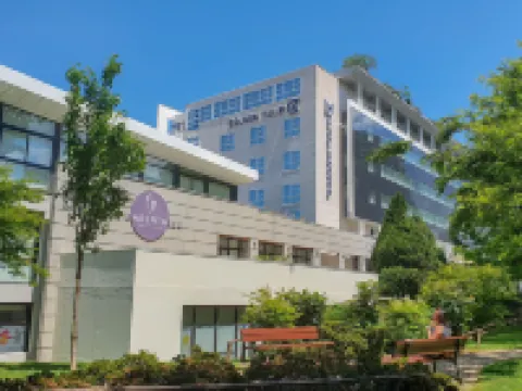 Le Riviera – Hôtel, Restaurant & Spa (ex Golden Tulip Aix les bains) Hotels in Savoie