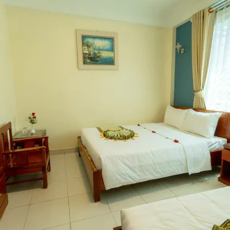 Amigo Hue Hotel