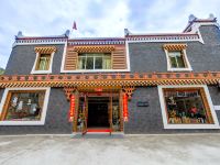 四姑娘山巴郎啦风情客栈 - 酒店外部