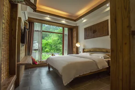 Yinshan Homestay Отели рядом с достопримечательностью «Pig Bajie Carrying His Wife»