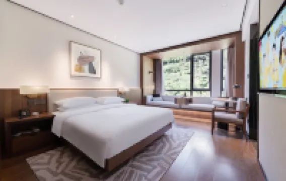 Yunshang Huaxi Holiday Hotel