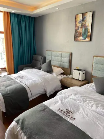 Saga Champions Boutique Hotel