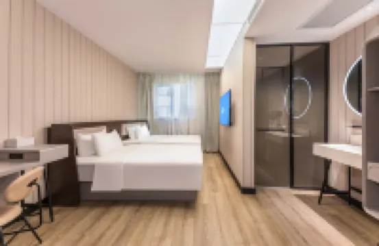 HanTing Hotel (Shanghai Tongji University Siping Road Subway Station) Hotels in Shanghai