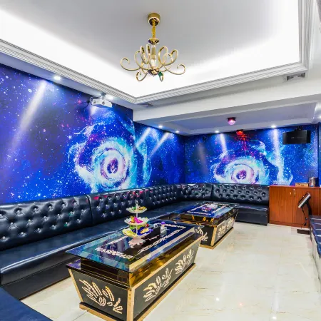 Jianyi Private Hot Spring Pool Villa (Shaoguan Nanhua Temple)