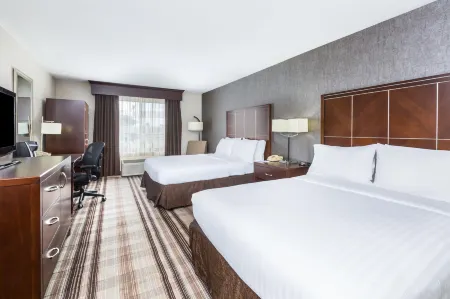 Holiday Inn Express San Diego-Sea World Area Отели рядом с достопримечательностью «Пеканга Арена»