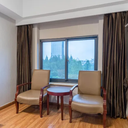 City Hotel (Hefei Huizhou Avenue Hegong University)