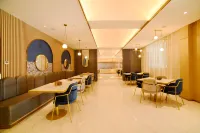 Starway Hotel (Branch of Changzhi Medical College)