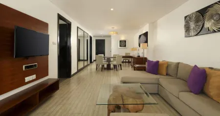 Lv8 리조트 호텔