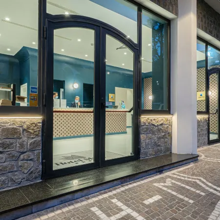 Hotel Mary