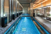 Wanda Realm Heshan - Kolam Renang
