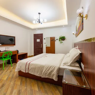 Jixiangjiayuan Boutique Apartment (Guangzhou Peizheng College) Các khách sạn gần Guangdong Peizheng College