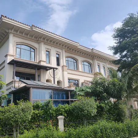 Xiyue luxury Seascape Resort Apartment (Danzhou Haihua Island Store)