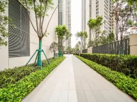 Shangyuan Boutique Stay Movie Apartment (Zhongjiacun Subway Station Guiyuan Temple) Hotels near Guiyuan Temple