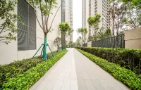 Shangyuan Holiday Cinema Hotel (Wuhan Zhongjia Village Metro Station) Hotels in 