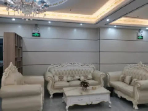 Platinum Theme Apartment