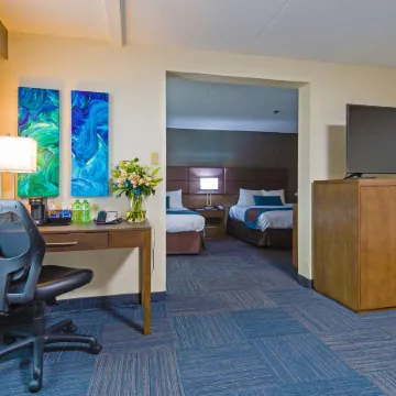 Best Western Plus Toronto Airport Hotel