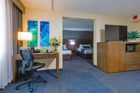 Best Western Plus Toronto Airport Hotel