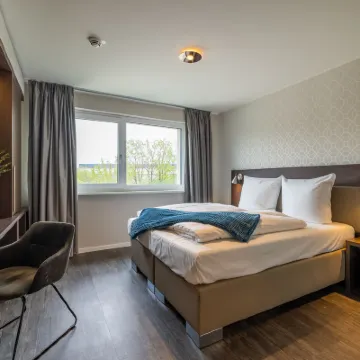 Maseven München Messe Trudering Hotel dekat Stasiun Bawah Tanah Moosfeld