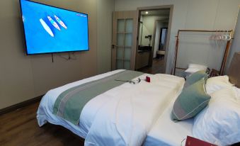 Yunhe Terrace Yunxi Homestay (Baiyingu Scenic Area Shop)