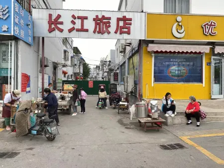 Ganzhou Changjiang Hotel Отели рядом со станцией Pizhou Railway Station