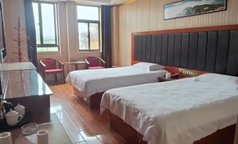 Jiujiang Eight Mile Lake Hotel