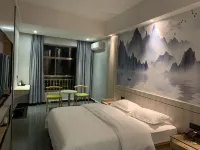 Gaozhou Yanjiang Business Hotel Hotels near Gaozhou Xianren Cave Scenic Area