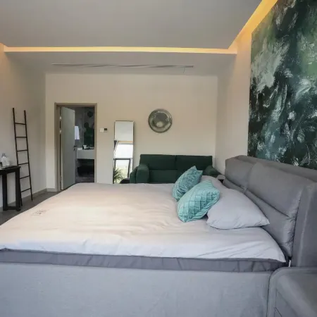 Jingmo Shanfang Homestay