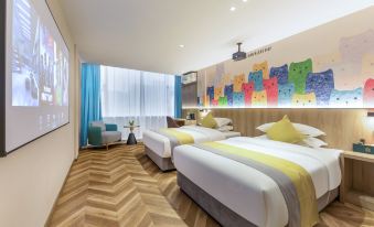 Jifen Qingchen Hotel (Yongkang Jiuling West Road Baolong Plaza)
