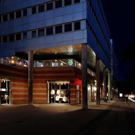 Urban Camper Hostel & Bar Отели рядом с достопримечательностью «Фредериксберг»