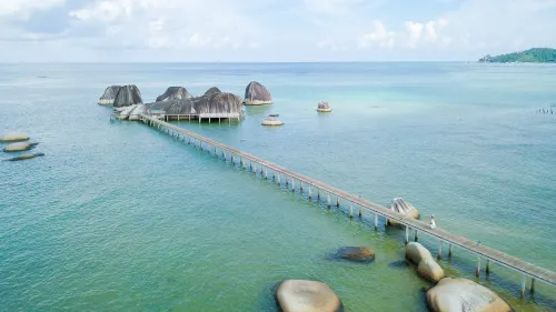 Natuna Dive Resort Hotels in Sepempang