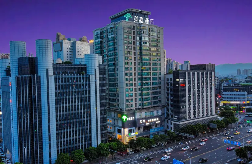 Meixi Hotel (Sanfang Qixiang Nanmentou Subway Station)