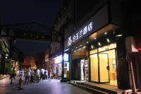 Magnotel Hotel (Beijing Tian'anmen Square Qianmen) Hotels in Qianmen, The Temple Of Heaven and Chongwenmen