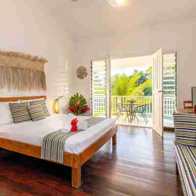 Tropicana Lagoon Apartments Rooms
