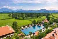 Sriwilai Sukhothai - Pools