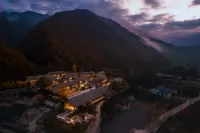 Trip.com Group Country Retreats (Liuba Qinling No.1 Joint Resort) - 4-Star