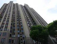 Warm Town Homestay (Shimao Plaza)