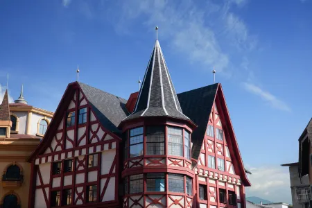 Shehong Vika V Hotel Отели в г. Шэхун