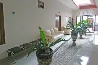 RedDoorz at Syariah House Purwokerto